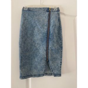 💙🖤 NWOT Jealous Tomato Jean Skirt🖤💙